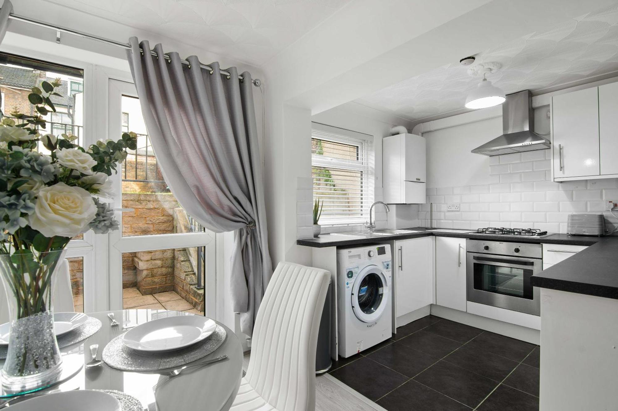The Roost Group - Stylish Apartments Gravesend Kamer foto